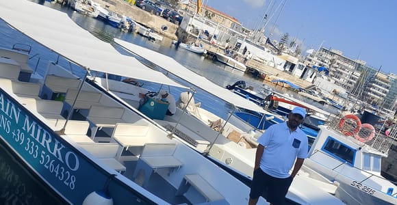 Syracuse: Ortigia and Sea Caves Boat Tour with Captain Mirko