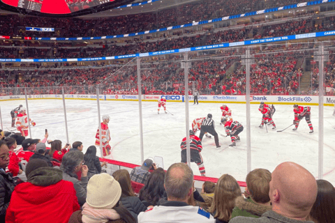 Chicago Chicago Blackhawks Entradas para un partido de la NHL en el United CenterAsientos Premium