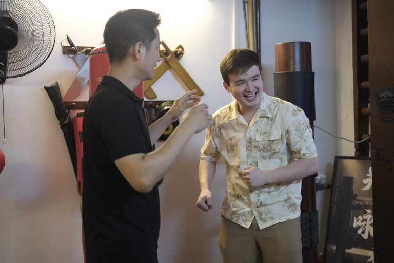 قوانغتشو: دورة بروس لي في الكونغ فو وينغ تشون