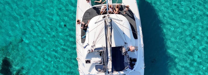 Croisière privée en catamaran Mykonos Delos avec repas et SUP