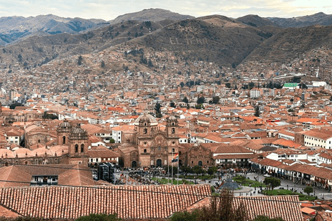 Walking tour Cusco: San Cristobal viewpoint and Andean music