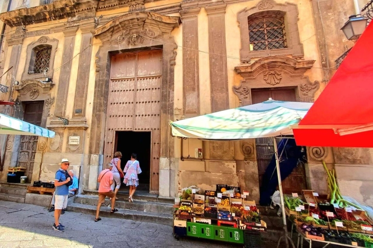 Palermo: piesza wycieczka po historycznych rynkach i zabytkachPalermo: piesza wycieczka po zabytkowych rynkach i zabytkach