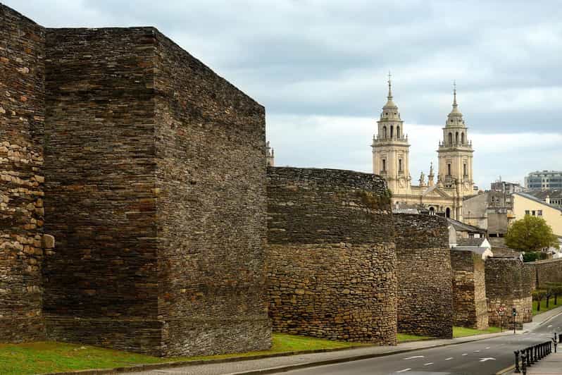LUGO: VISITA GUIADA A LUGO, INCLUYE ENTRADAS A LA CATEDRAL Y A LA DOMUS