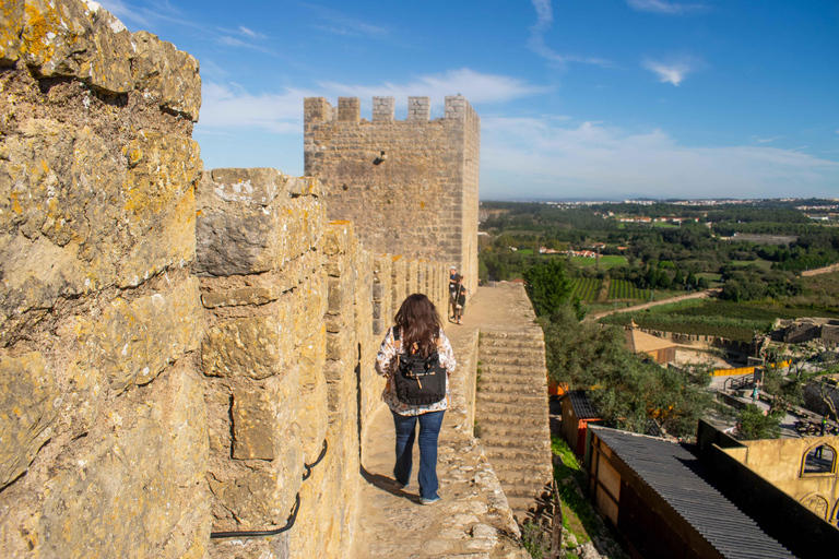 From Lisbon: Óbidos and Peniche Day Tour with Local Guide