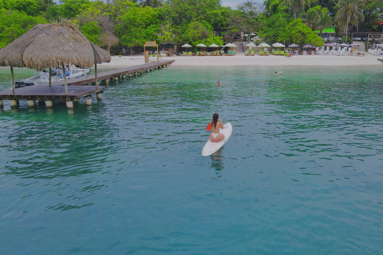 Dia inteiro no MANTAS Beach Club - Cartagena