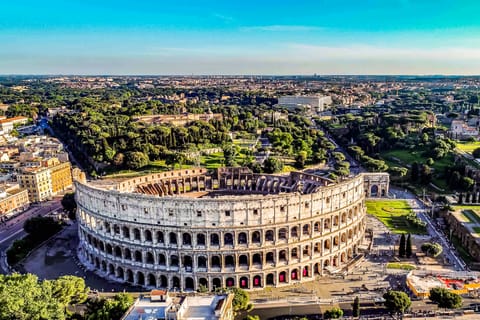 Colosseum underground and ancient Rome tour