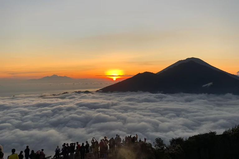 FROM UBUD: Mount Batur Hiking All Inclusive Shared Tour Mount Batur Sunrise Hiking from Ubud | Shared Tour