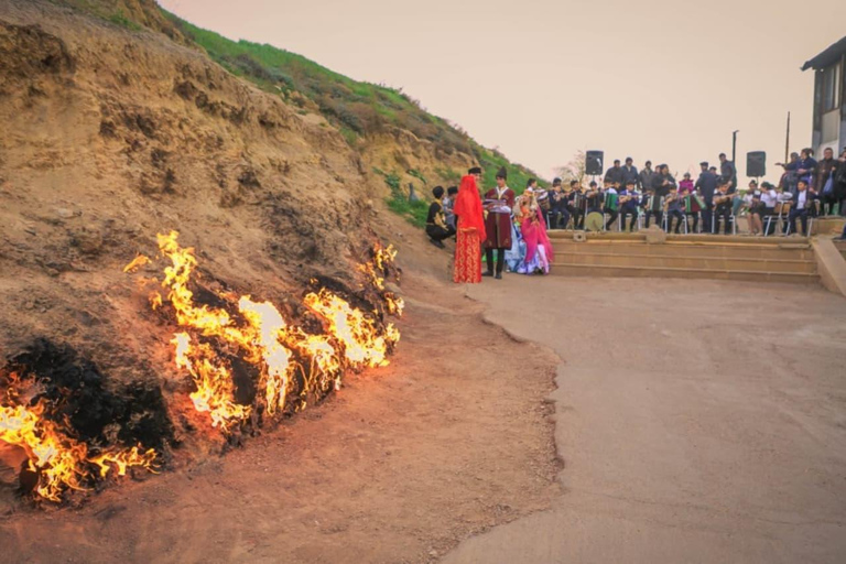 Gobustan, Mud Volcanoes & Absheron All-Inclusive Tour From Baku:Gobustan-Absheron Premium Tour All Tickets + Lunch
