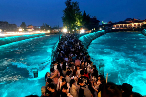 Chengdu Pandas&Dujiangyan Private Tour with Blue Tears Chengdu Pandas&Dujiangyan Private Tour with Zhongshuge Stop