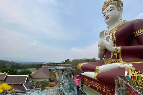 Da Chiang Rai a Chiang Mai: tour panoramico privatoDa Chiang Rai a Chiang Mai: tour privato con trasferimento panoramico