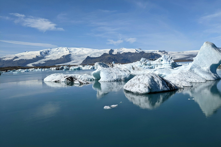 Reykjavik: Glacier Lagoon & Diamond Beach Private Tour