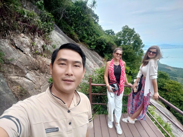 Hoi An to Hue with Sightseeing via Hai Van Pass by car