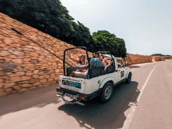 Malta: Gozo Full-Day Jeep with Lunch and Boat Transfers
