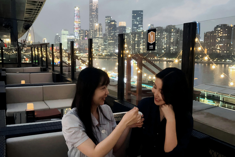 Guangzhou Cyber Night Tour: Landmark views+Driverless Train