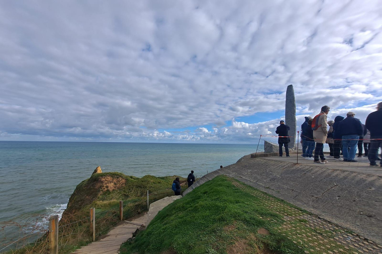 From Paris: Normandy D-Day Beaches Full-Day Historical Tour