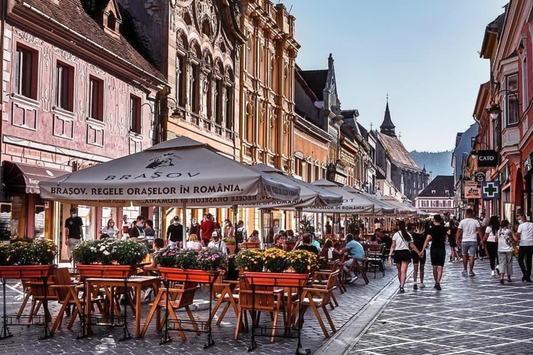 Bucharest: Peles Castle, Dracula Castle & Brasov Day Trip