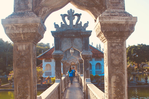Bali: Private Tour to Lempuyang Temple, Tirta Gangga, and …