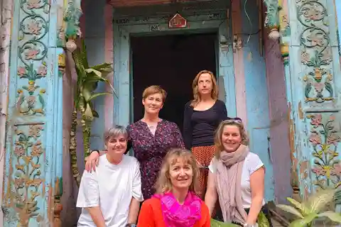 4-hour Old Delhi Heritage Walking tour with Rickshaw Ride