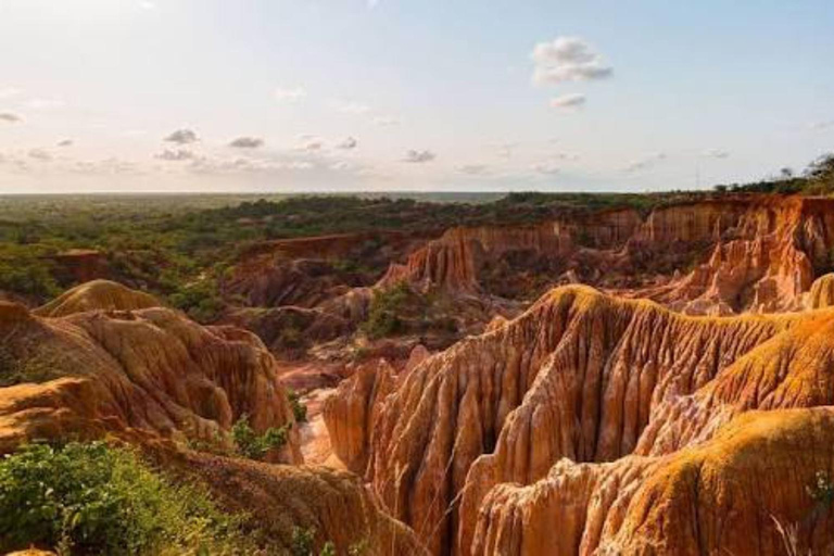 Malindi: Hell’s Kitchen, Robinson Island & Sand Dunes Tour