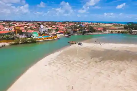 Fortaleza: Passeio à Praia de Águas Belas