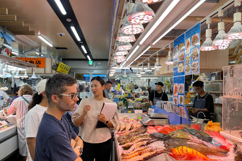 Naha Makishi Public Market : Sushi making experience English guided guide