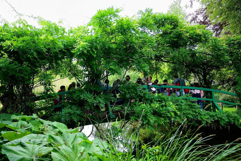 Visite privative : Versailles et Giverny au départ de Paris