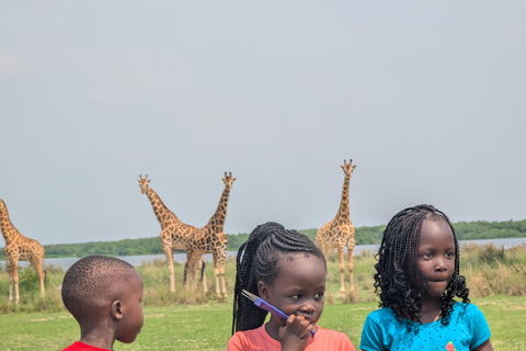 Kampala: 2-Day Best Murchison Falls Wildlife Adventure Tour