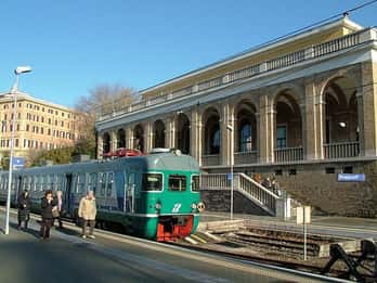 Frascati/Lanuvio/Marino: Biglietto del treno per/da Roma