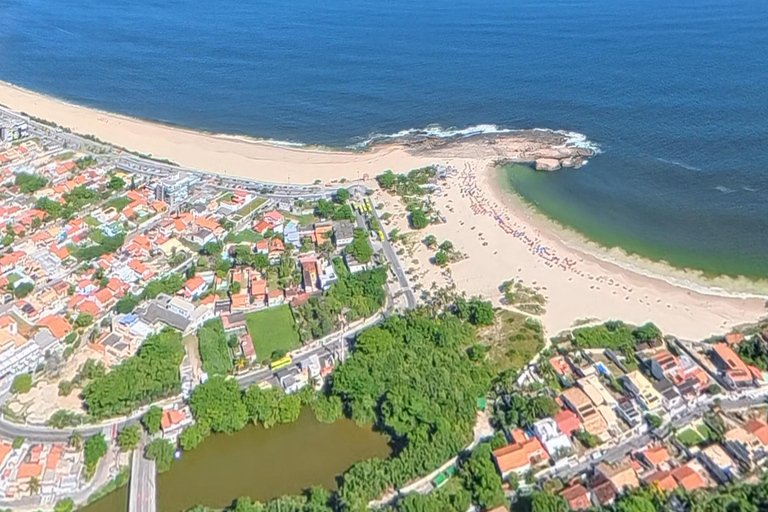 Niterói: Tandem Paragliding Flight with Luciano Miranda – No prior training required. Niterói: Tandem Paragliding Flight with Luciano Miranda – No Training Required