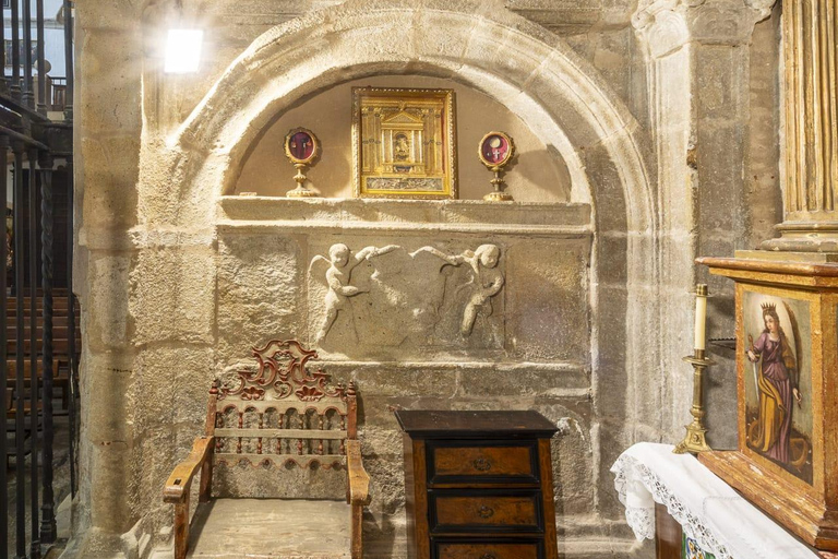 Trujillo: Entrada a las iglesias Santa María la Mayor y San Martin de Tours