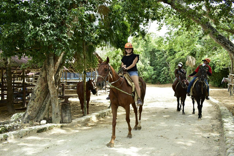 Cancun: Incrível passeio a cavalo, cenote, tirolesa e quadricicloATV individual de Playa del Carmen