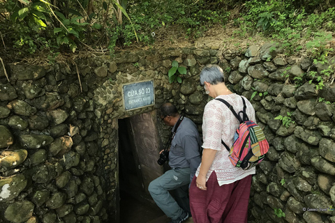 DMZ Tour - Vinh Moc Tunnel och Khe Sanh Base från Hue