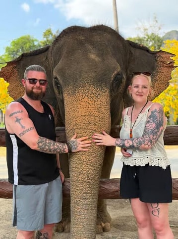Jaipur: Elephant Sanctuary & Immersive Village Experience