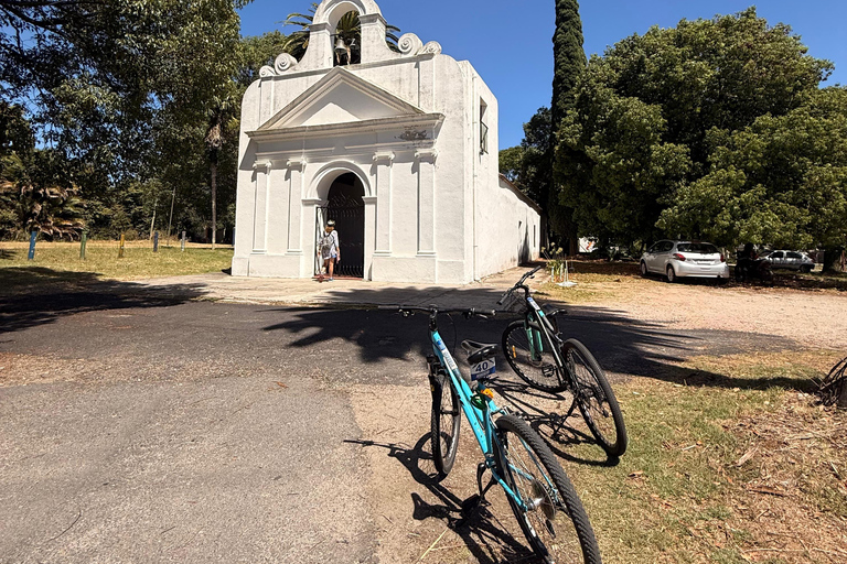 Historic Bike Tour in Colonia del Sacramento