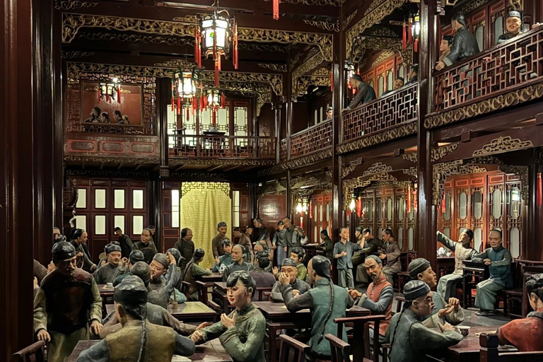 Shanghai City Essentials: Culture, Yu Garden & The Bund View Guide for other languages