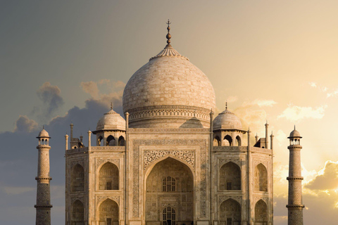 From Delhi: Sunrise Taj Mahal Skip the Line & Agra City Tour Car, Tour Guide, Monument Tickets and Meal at 5-Star Hotel