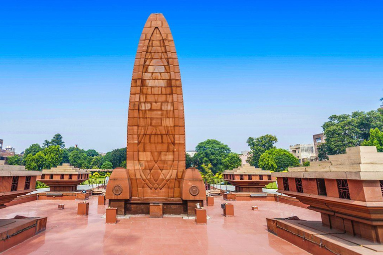 2-Day Delhi Sightseeing with Amritsar's Golden Temple Visit All-Inclusive tour