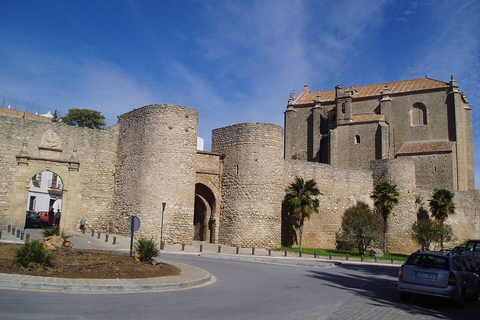 Sevilha: Translado de ida e volta privado de Ronda