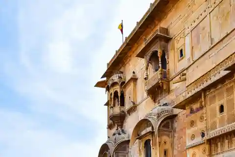 Jaisalmer: 5.5 Hour City Walking Tour with a Guide