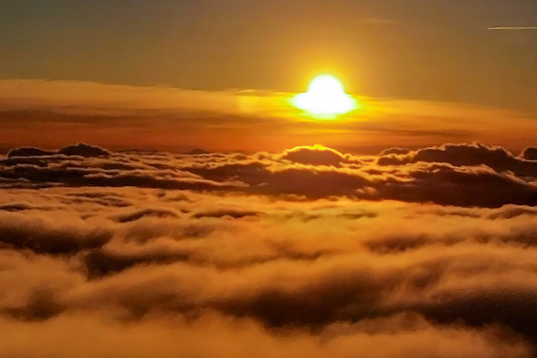 From Funchal: Sunrise at Pico do Arieiro with BreakfastShared Tour