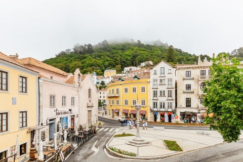 Lissabon: tour Sintra, Regaleira, Cabo da Roca en CascaisSintra, Regaleira, Cape Roca & Cascais - gedeelde tocht