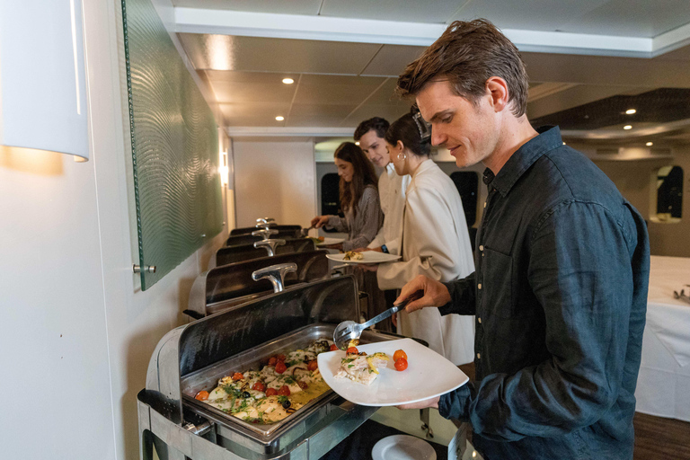 Sydney Harbour: Sightseeing Catamaran Lunch Cruise 3-Course Lunch Cruise - 1 PM