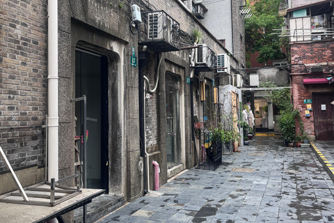 Shanghai: tour privato personalizzabile di 4 ore dei luoghi più importantiShanghai: tour di 4 ore con guida privata e macchina privata