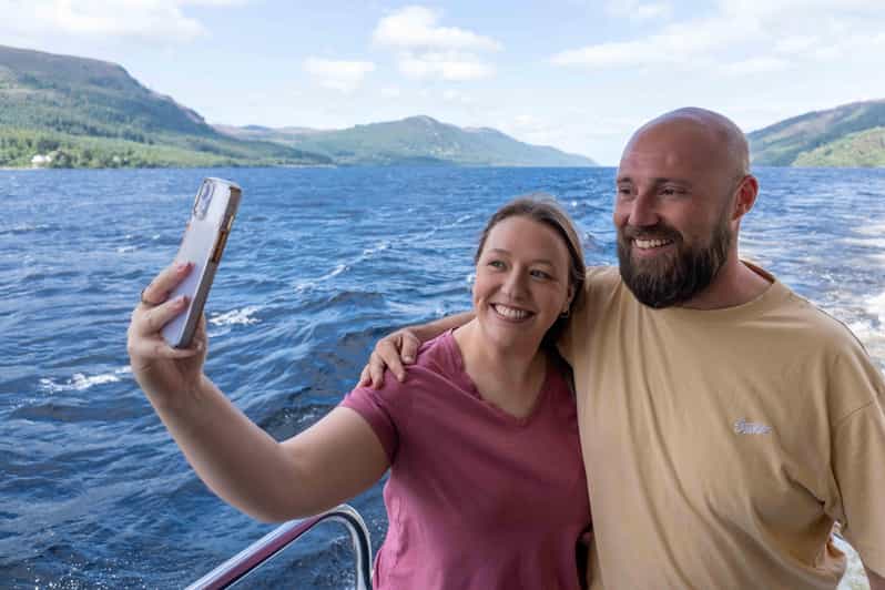 Inverness: Loch Ness Cruise, Castle, und Outlander Tour