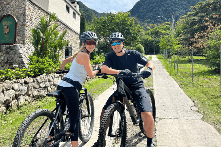 Elektrofahrräder mieten in El Valle de AntonElektrofahrräder mieten in El Valle de Anton - Ganzer Tag