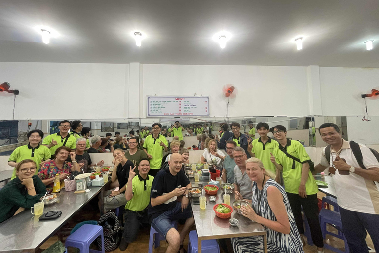 Ho Chi Minh City: Motorbike Street Food Tour - 12 Tastings