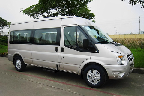 Private taxi: Bana Hills/Golden Bridge to Da Nang (1 way) MPV/SUV (4 people + 4 bags) - Comfortable class