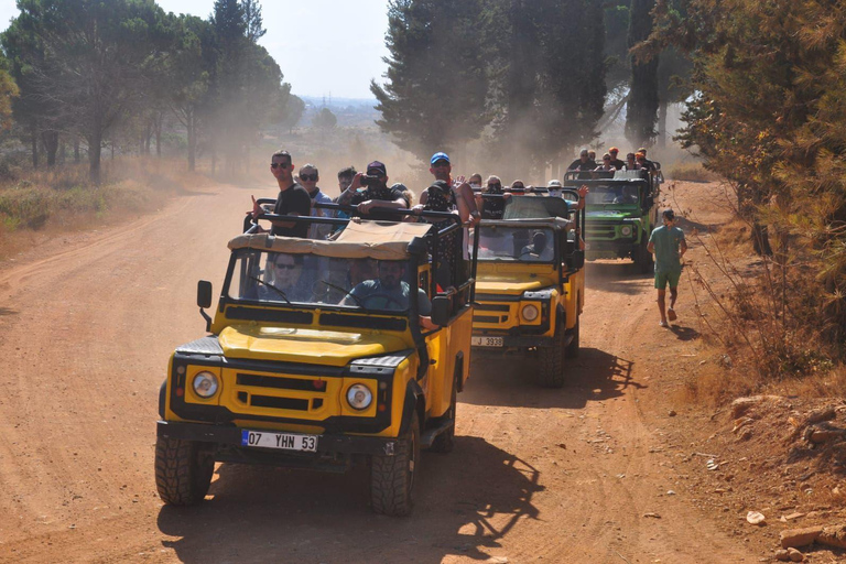 Cañón Verde: Crucero en Catamarán y Aventura en Jeep SafariCañón Verde: Aventura Safari en Jeep