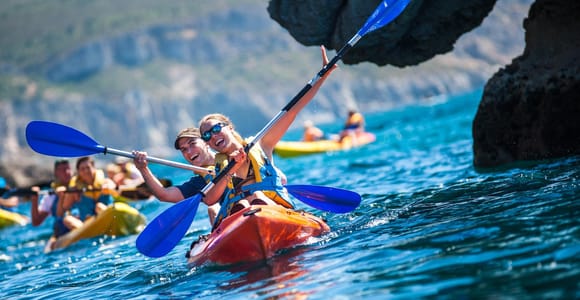 Sesimbra: Arrábida Natural Park Guided Kayaking Tour