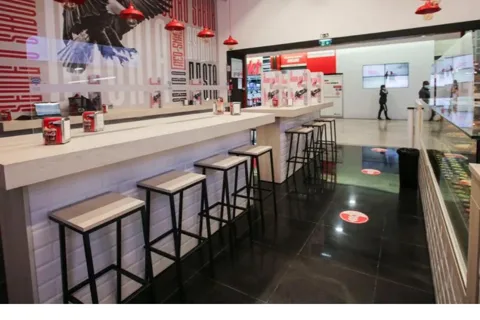Visita al Estadio y Museo del Benfica con Comida y Bufanda